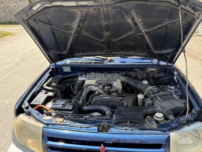Mitsubishi Pajero io 1998, 460,000 km - 1.8 л - Qax