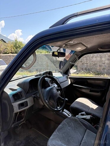 Mitsubishi Pajero io 1998, 460,000 km - 1.8 л - Qax