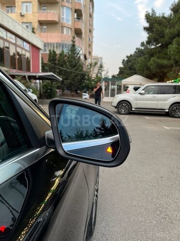 Mercedes C 220 d 2017, 93,500 km - 2.2 l - Bakı