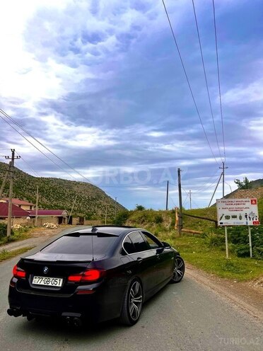 BMW 528 2015, 130,000 km - 2.0 l - Gəncə