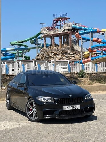 BMW 528 2015, 130,000 km - 2.0 l - Gəncə