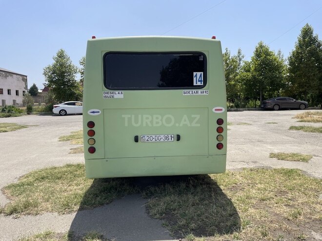 Isuzu Bogdan 2008, 350,000 km - 4.6 л - Gəncə
