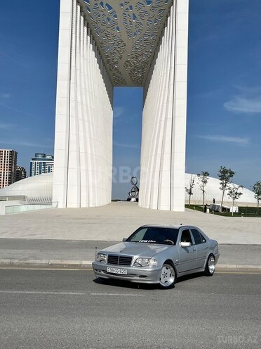 Mercedes C 220 d 1998, 250,000 km - 2.2 л - Bakı