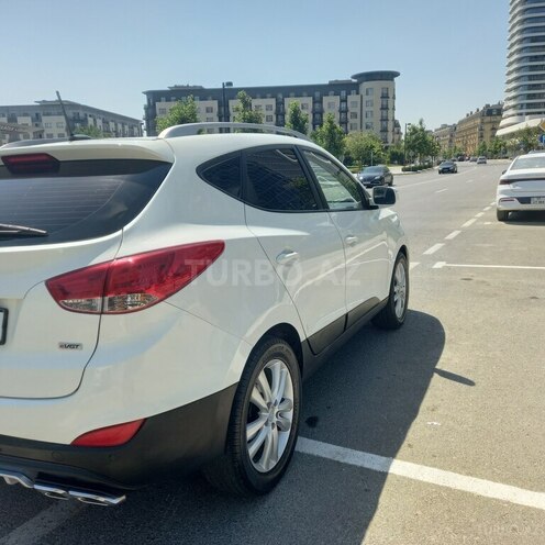 Hyundai ix35 2010, 220,000 km - 2.0 l - Bakı