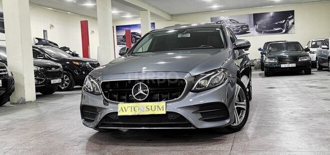 Mercedes E 300-3