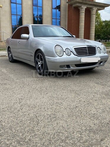 Mercedes E 220 d 2000, 348,000 km - 2.2 l - Bakı