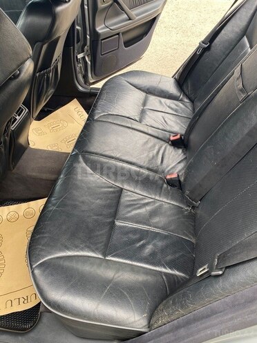 Mercedes E 220 d 2000, 348,000 km - 2.2 l - Bakı