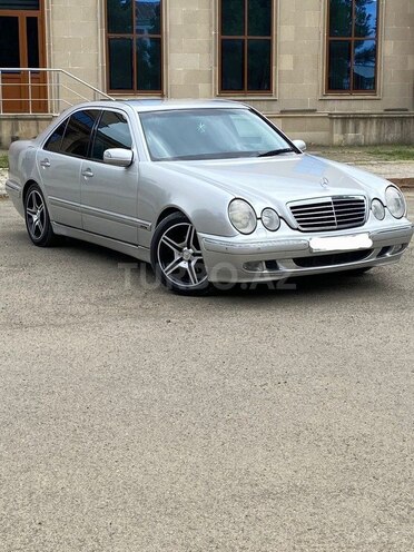 Mercedes E 220 d 2000, 348,000 km - 2.2 l - Bakı