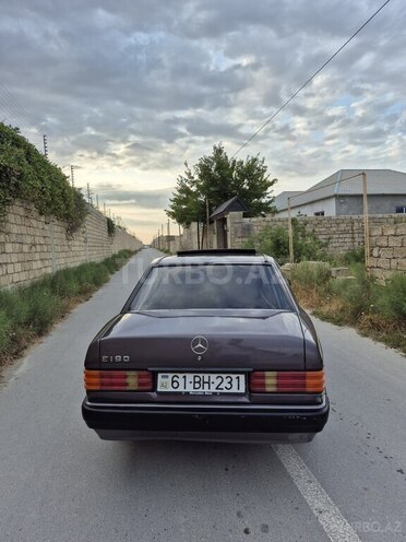 Mercedes 190 1992, 220,000 km - 1.8 l - Bakı