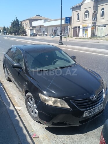 Toyota Camry-1