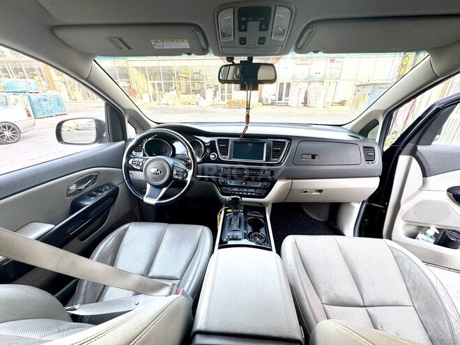 Kia Carnival 2015, 243,000 km - 2.2 l - Bakı