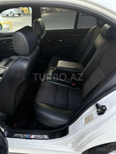 BMW 525 2003, 250,000 km - 2.5 l - Bakı