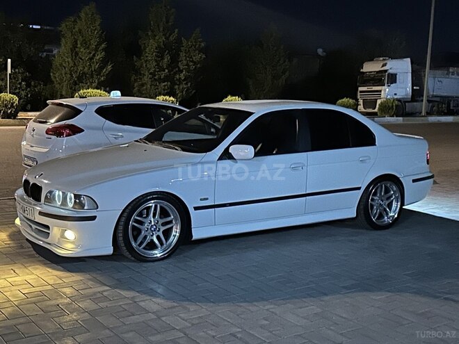 BMW 525 2003, 250,000 km - 2.5 l - Bakı