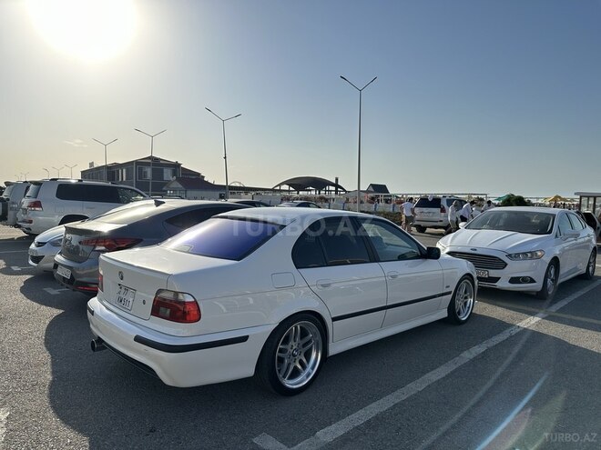 BMW 525 2003, 250,000 km - 2.5 l - Bakı
