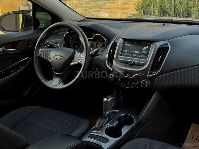 Chevrolet Cruze 2016, 131,000 km - 1.4 l - Gəncə