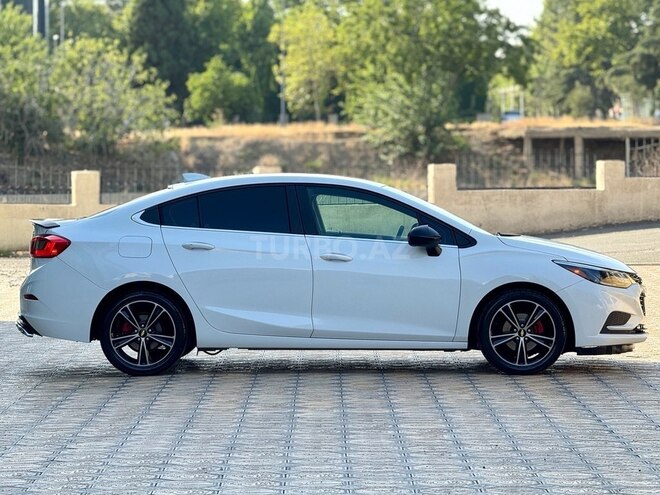 Chevrolet Cruze 2016, 131,000 km - 1.4 l - Gəncə
