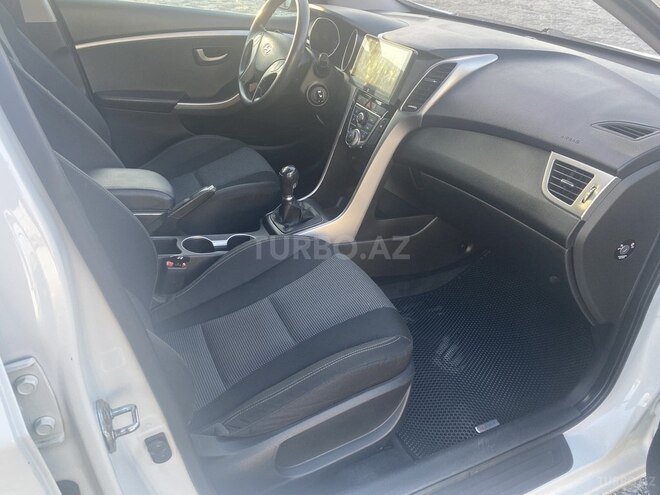 Hyundai i30 2016, 216,791 km - 1.4 л - Bakı