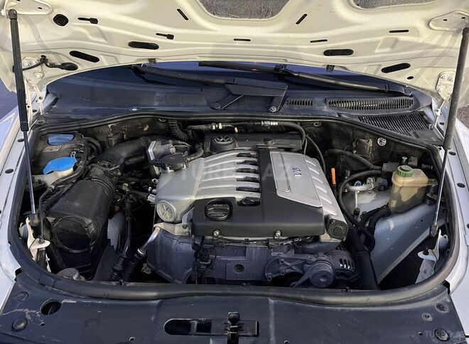 Volkswagen Touareg 2004, 312,000 km - 3.2 л - Bakı