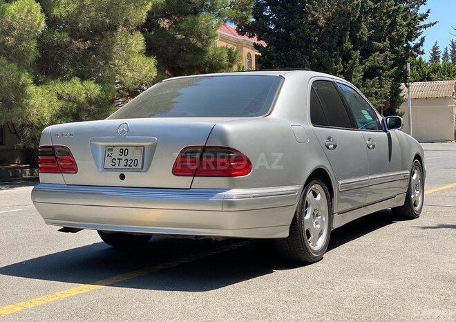 Mercedes E 320 2000, 270,000 km - 3.2 l - Bakı