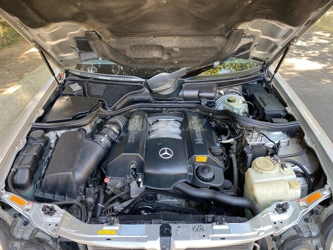 Mercedes E 320 2000, 270,000 km - 3.2 l - Bakı