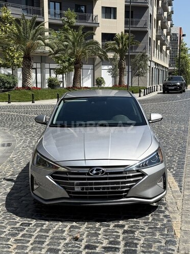 Hyundai Elantra 2019, 68,000 km - 2.0 l - Bakı