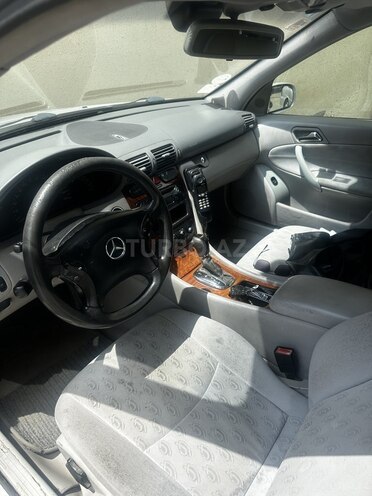 Mercedes C 180 2001, 300,000 km - 1.8 l - Bakı