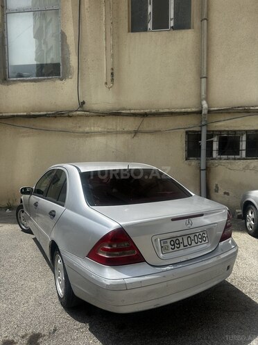 Mercedes C 180 2001, 300,000 km - 1.8 l - Bakı