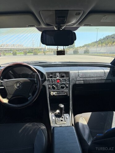 Mercedes C 220 d 2000, 579,000 km - 2.2 л - Bakı