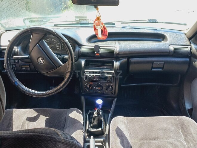 Opel Astra 1994, 196,784 km - 1.8 l - Zaqatala