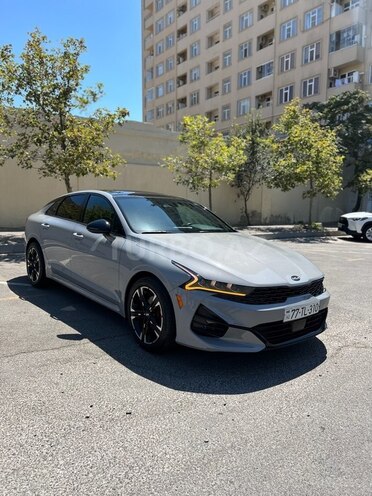 Kia K5-3