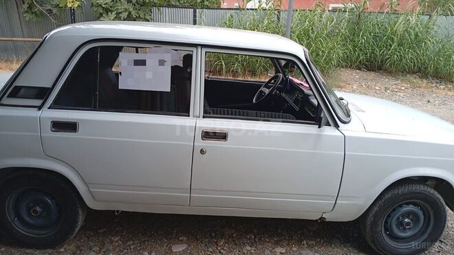LADA (VAZ) 2107 2000, 89,000 km - 1.6 l - Füzuli