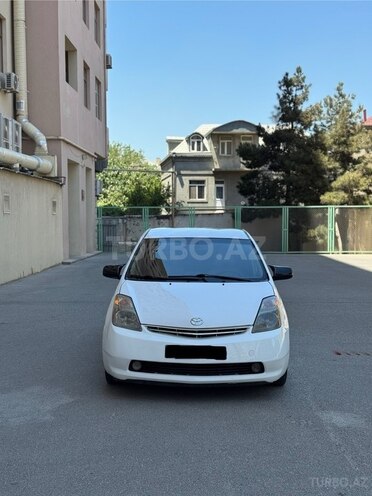 Toyota Prius-1