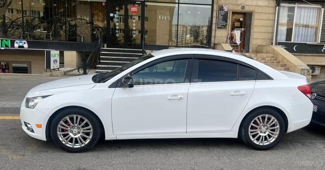 Chevrolet Cruze 2011, 189,500 km - 1.4 л - Bakı