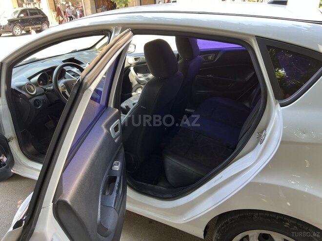 Ford Fiesta 2012, 170,000 km - 1.6 l - Gəncə
