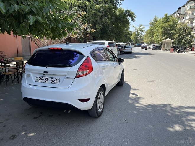 Ford Fiesta 2012, 170,000 km - 1.6 l - Gəncə