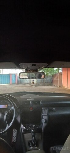 Mercedes C 180 2001, 300,000 km - 1.8 l - Sabirabad