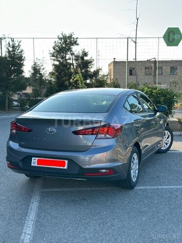 Hyundai Elantra 2019, 108,000 km - 2.0 l - Bakı
