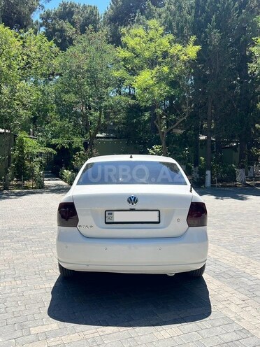 Volkswagen Polo 2012, 197,000 km - 1.6 l - Bakı