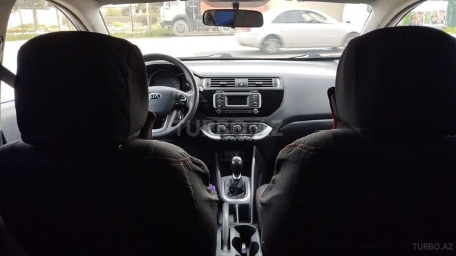 Kia Rio 2015, 151,000 km - 1.1 l - Bakı