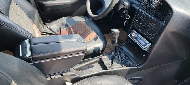 Peugeot 405 2002, 178,000 km - 1.6 l - Bakı