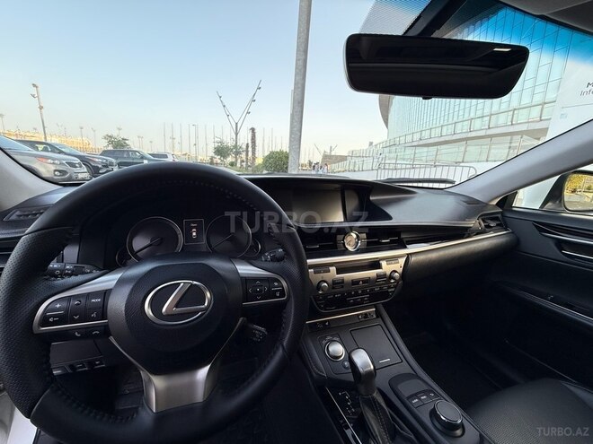 Lexus ES 250 2017, 186,000 km - 2.5 l - Bakı