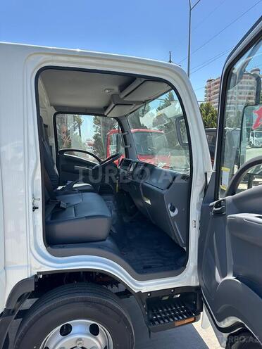 Isuzu NPR 85-9