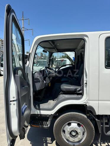 Isuzu NPR 85-8