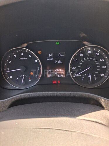 Hyundai Elantra 2018, 115,000 km - 2.0 л - Bakı