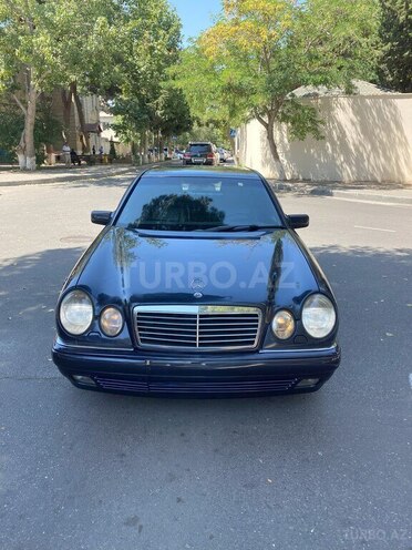 Mercedes E 240 1998, 380,000 km - 2.4 l - Bakı