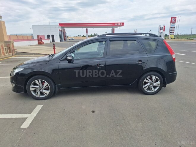 Hyundai i30 2011, 281,000 km - 1.6 l - İmişli