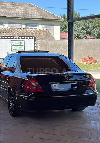 Mercedes E 320 2003, 291,000 km - 3.2 л - Masallı