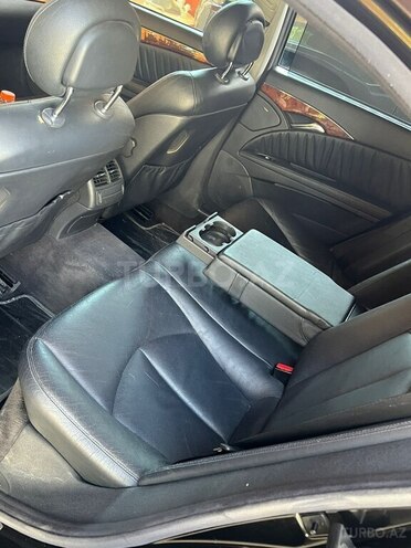 Mercedes E 320 2003, 291,000 km - 3.2 л - Masallı