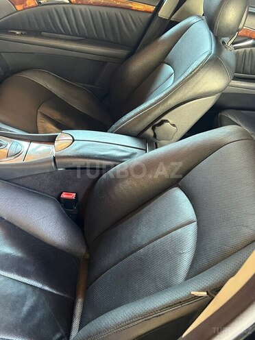 Mercedes E 320 2003, 291,000 km - 3.2 л - Masallı