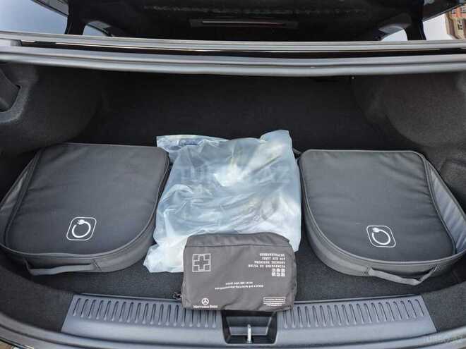 Mercedes E 300 e 2023, 9,800 km - 2.0 л - Bakı